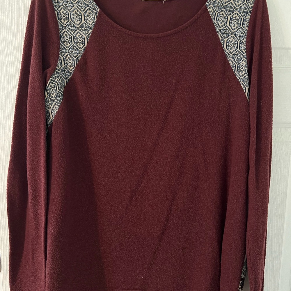 Women's Burgundy Patterned Top